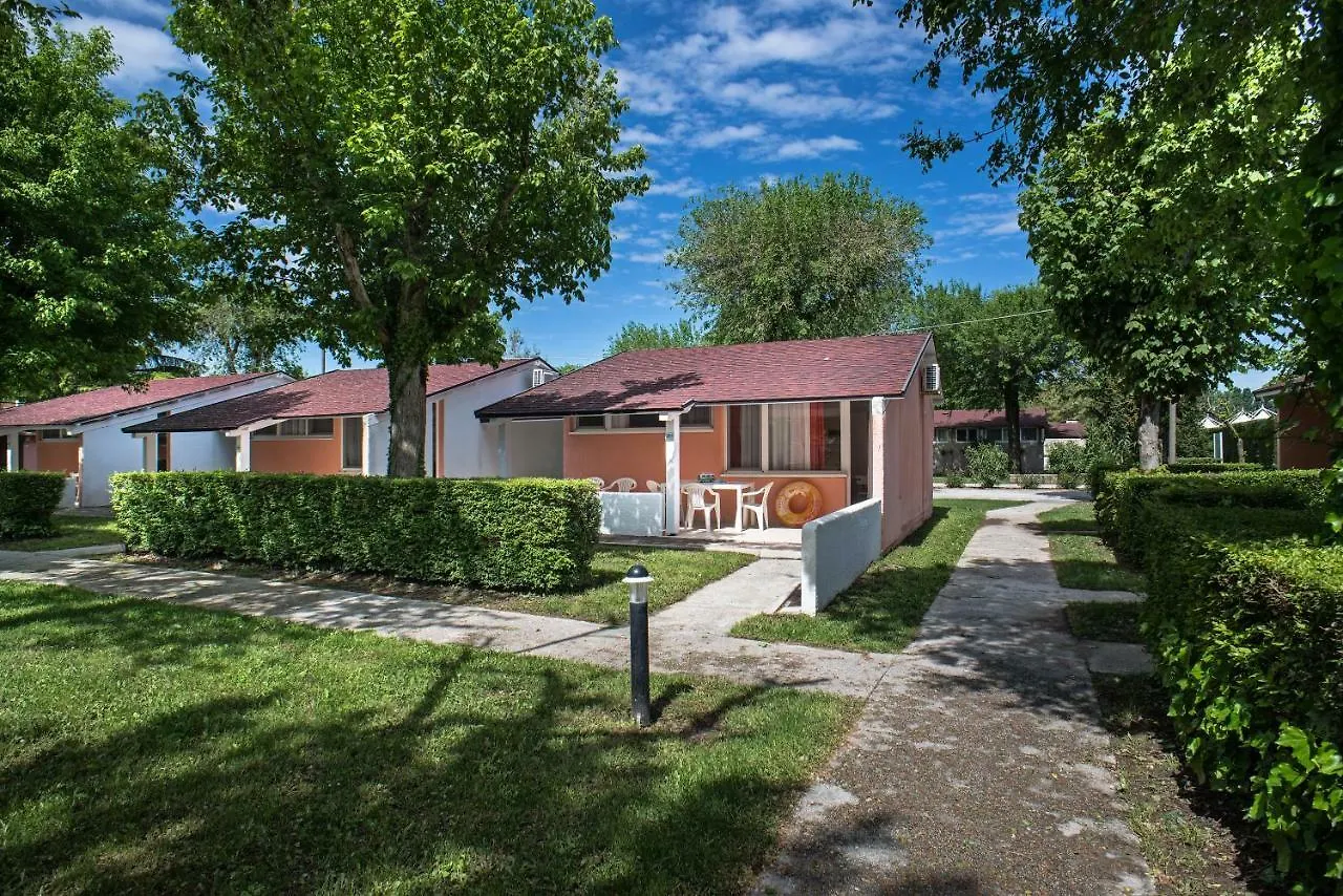 **** Üdülőpark Villaggio San Francesco Duna Verde Olaszország